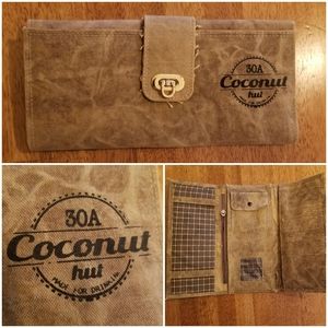 30A Coconut Hut Clutch/Wallet